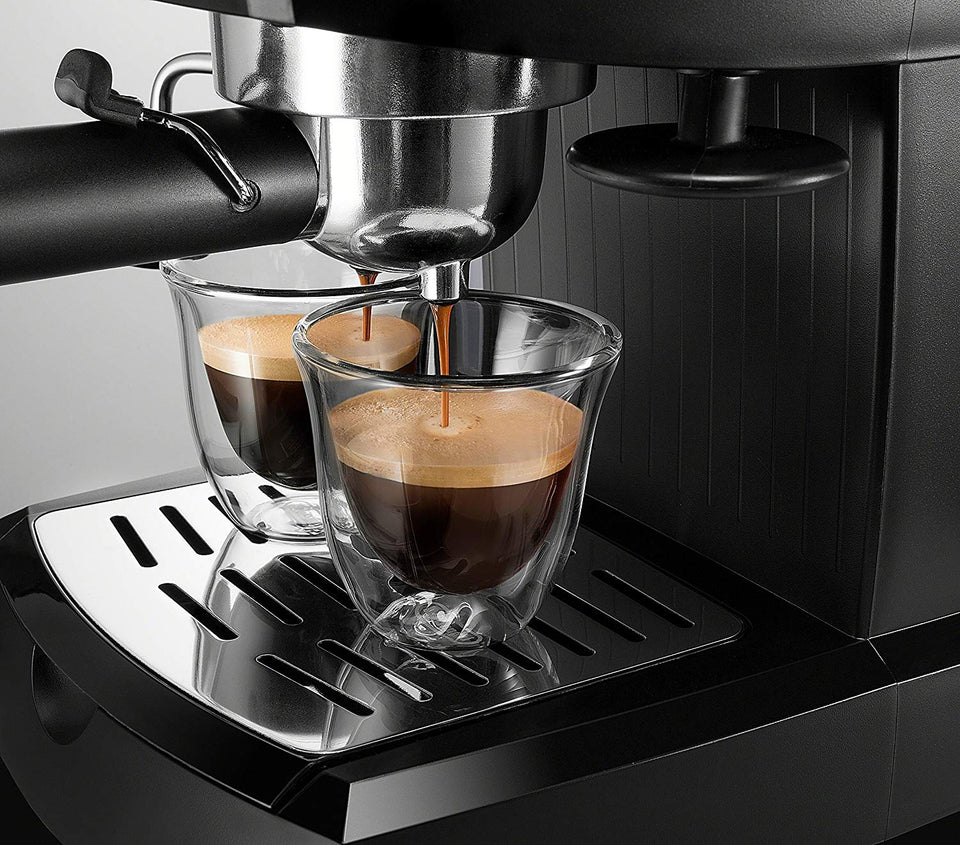 De'Longhi EC155 15 BAR Pump Espresso and Cappuccino Maker